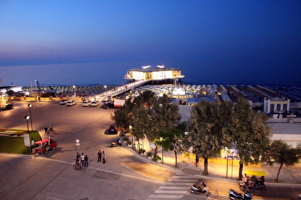 Residence Cristallo Senigallia Dış mekan fotoğraf