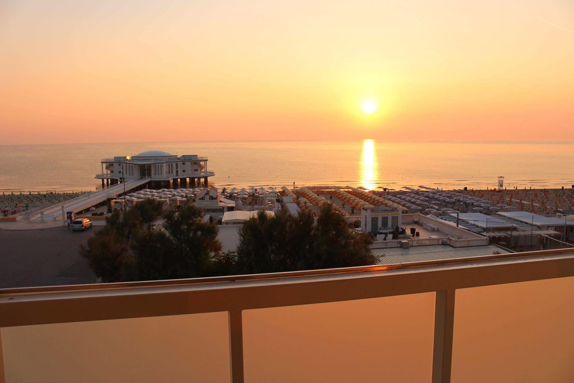 Residence Cristallo Senigallia Dış mekan fotoğraf